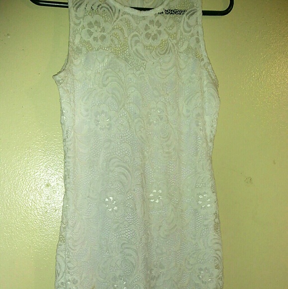 White Dress - Picture 1 of 2